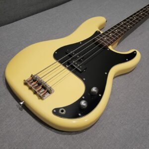 Edwards Precision Bass E-PB-83R