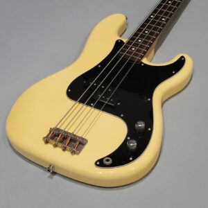 Edwards Precision Bass E-PB-83R